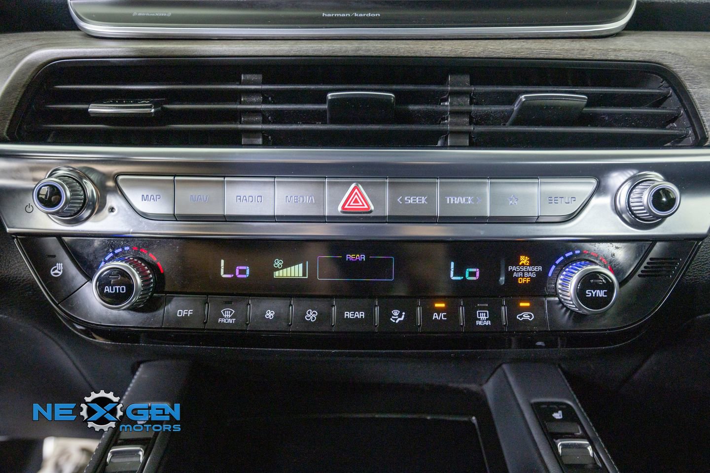 Used 2022 Kia Telluride SX w/ SX Prestige Package AWD/4WD image 20