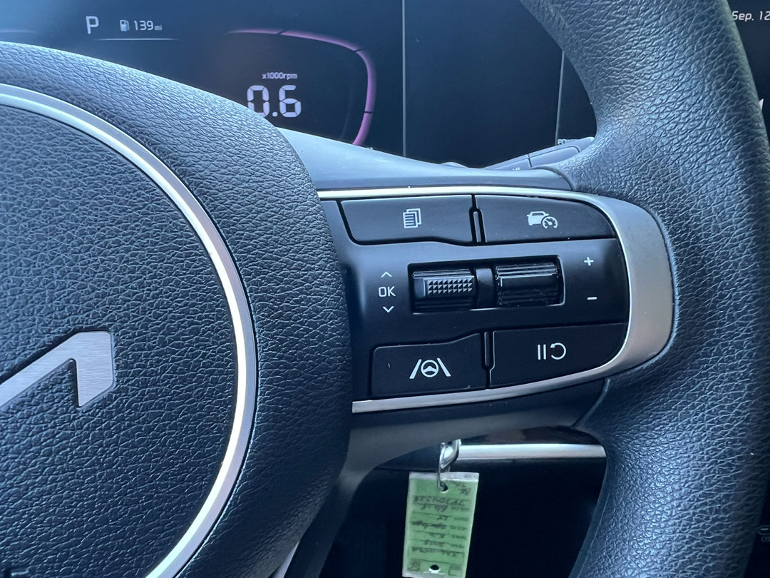 Certified 2023 Kia Sportage LX image 17
