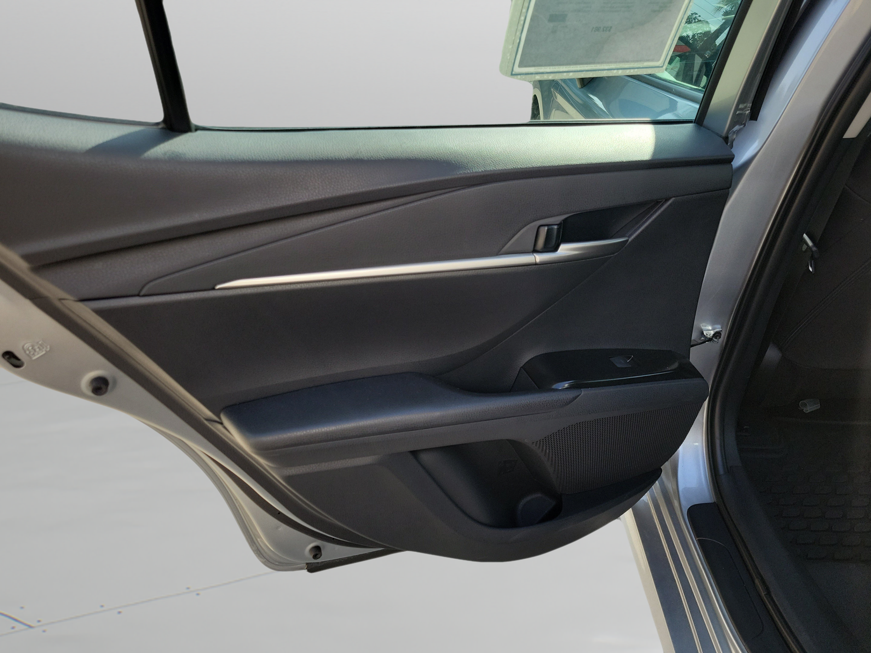 Used 2026 Toyota Camry LE w/ Convenience Package FWD image 25