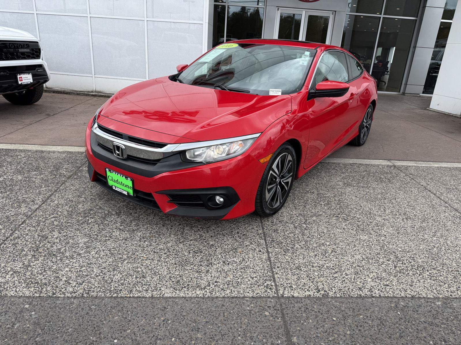 Used 2016 Honda Civic EX-T image 2