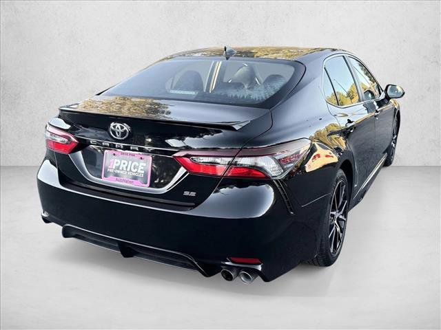 Used 2024 Toyota Camry SE FWD image 5