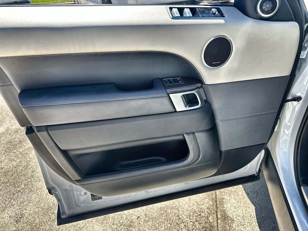 Used 2022 Land Rover Range Rover Sport HSE Silver Edition image 21