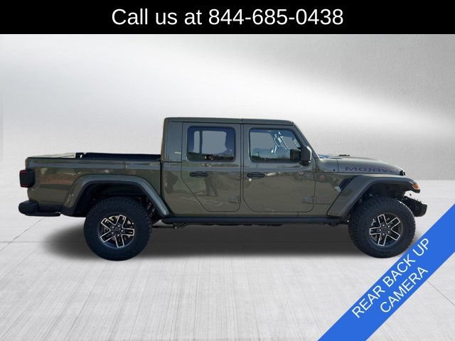 Used 2026 Jeep Gladiator Mojave w/ Steel Bumper Group AWD/4WD image 4