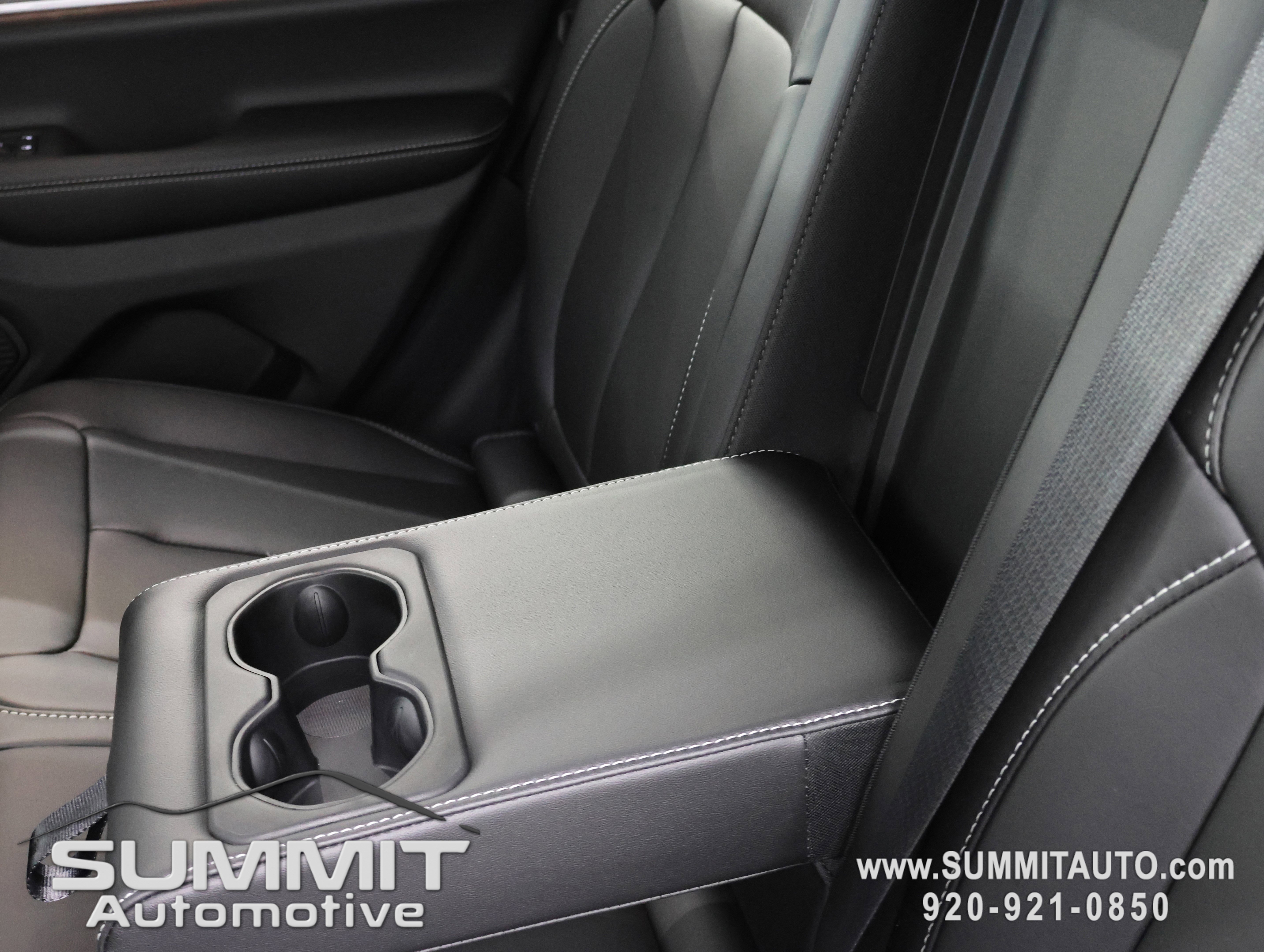 New 2025 Jeep Grand Cherokee Limited w/ Black Appearance Package image 37