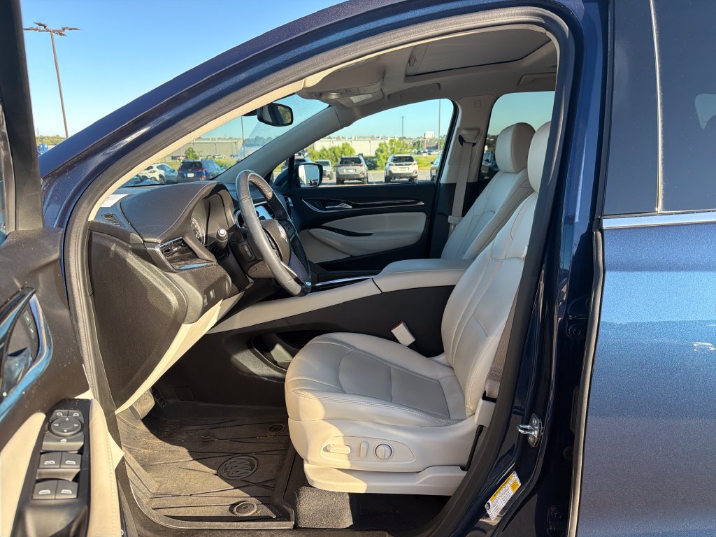 Used 2023 Buick Enclave Essence w/ Experience Buick Package FWD image 20