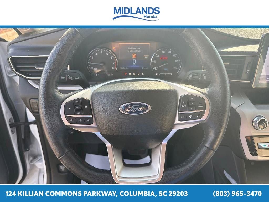 Used 2023 Ford Explorer XLT w/ Equipment Group 202A RWD image 25