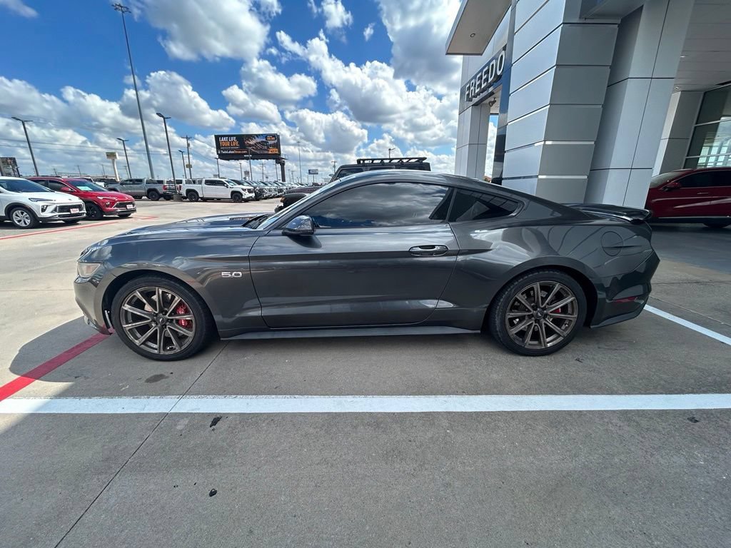 Used 2015 Ford Mustang GT Premium w/ Equipment Group 401A RWD image 2