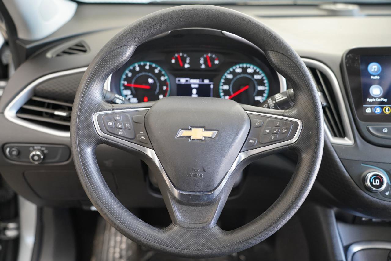 Used 2025 Chevrolet Malibu LT image 12