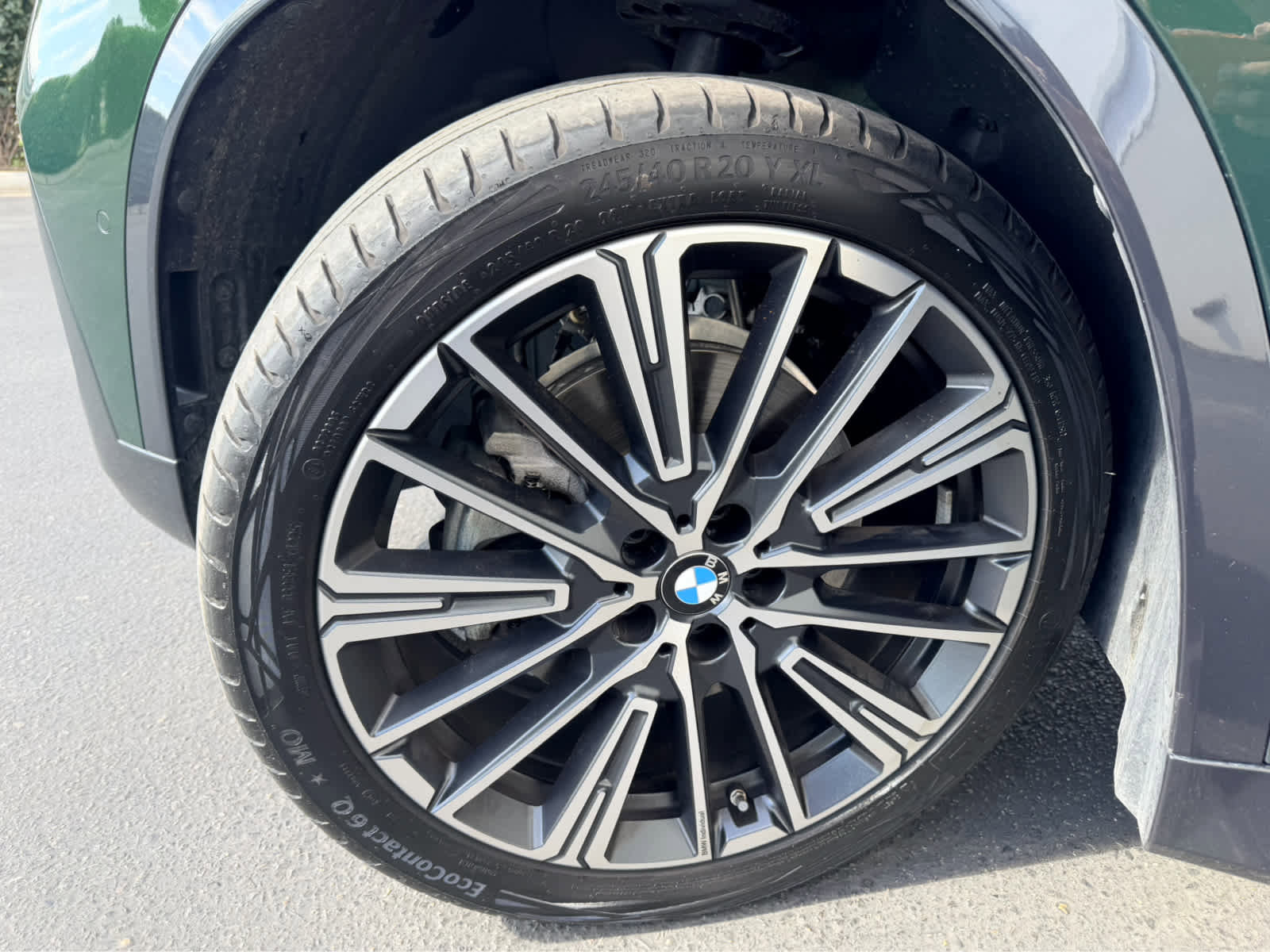 Used 2025 BMW X1 xDrive28i w/ Premium Package image 7