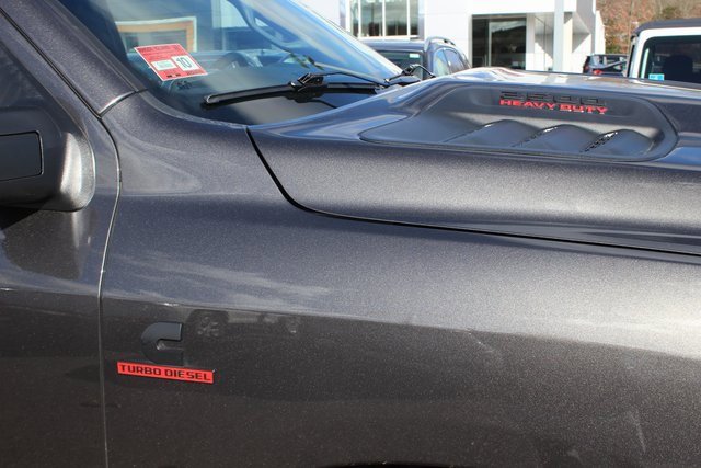 Used 2024 RAM 3500 Laramie w/ Night Edition image 37