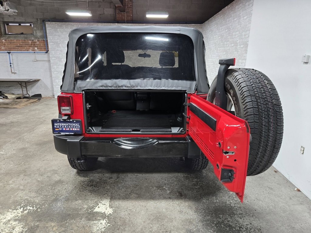 Used 2018 Jeep Wrangler Willys Wheeler image 29