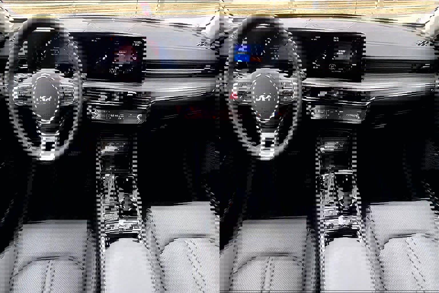 Used 2025 Kia K5 EX image 15