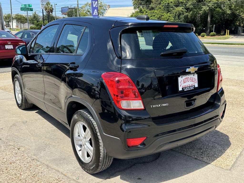 Used 2022 Chevrolet Trax LS image 7