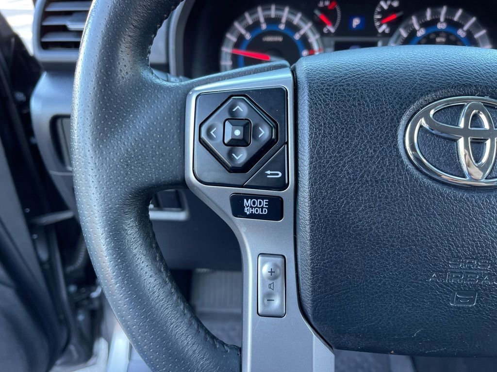 Used 2018 Toyota 4Runner SR5 image 15