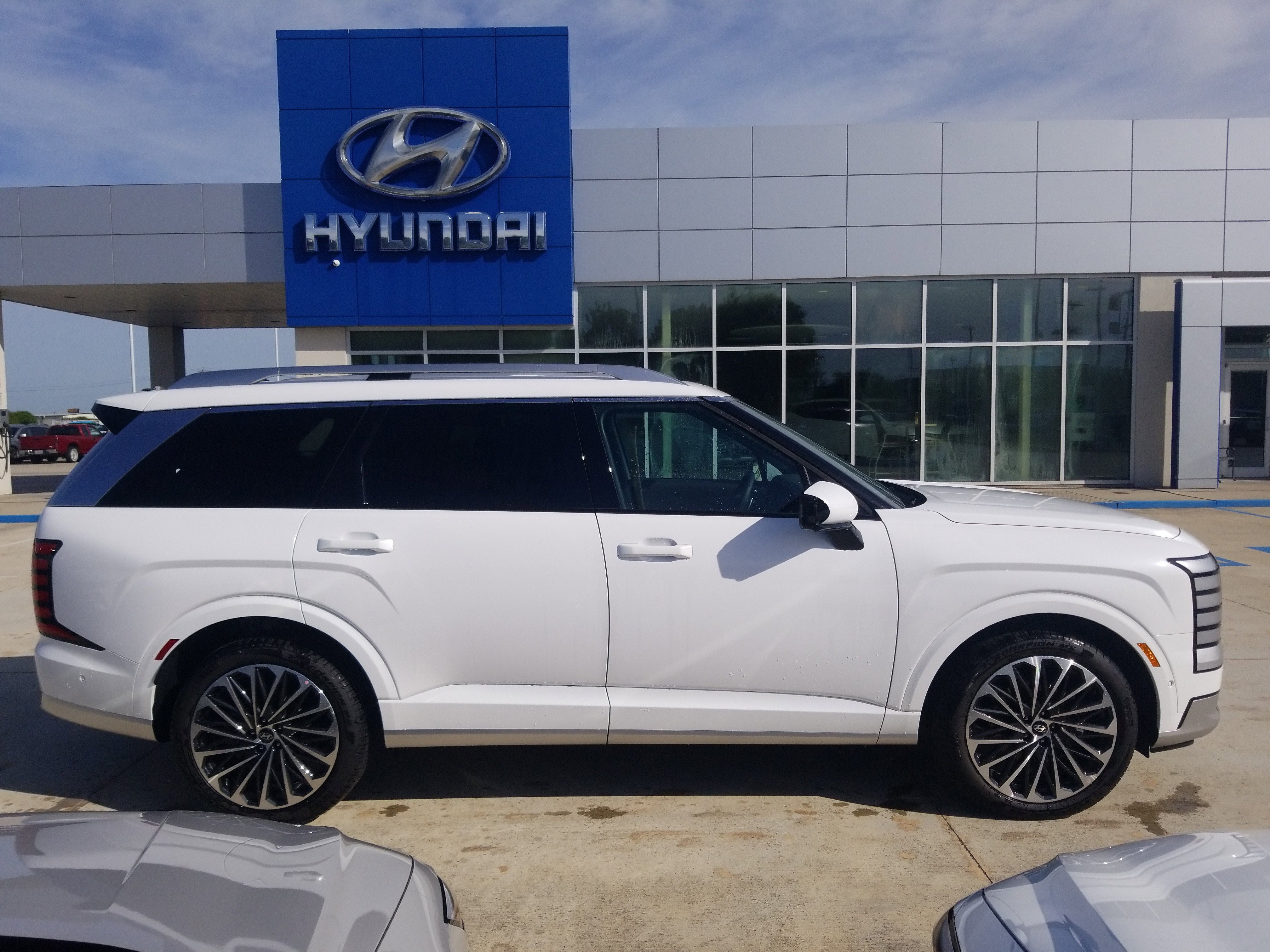 New 2026 Hyundai Palisade Calligraphy AWD/4WD image 8