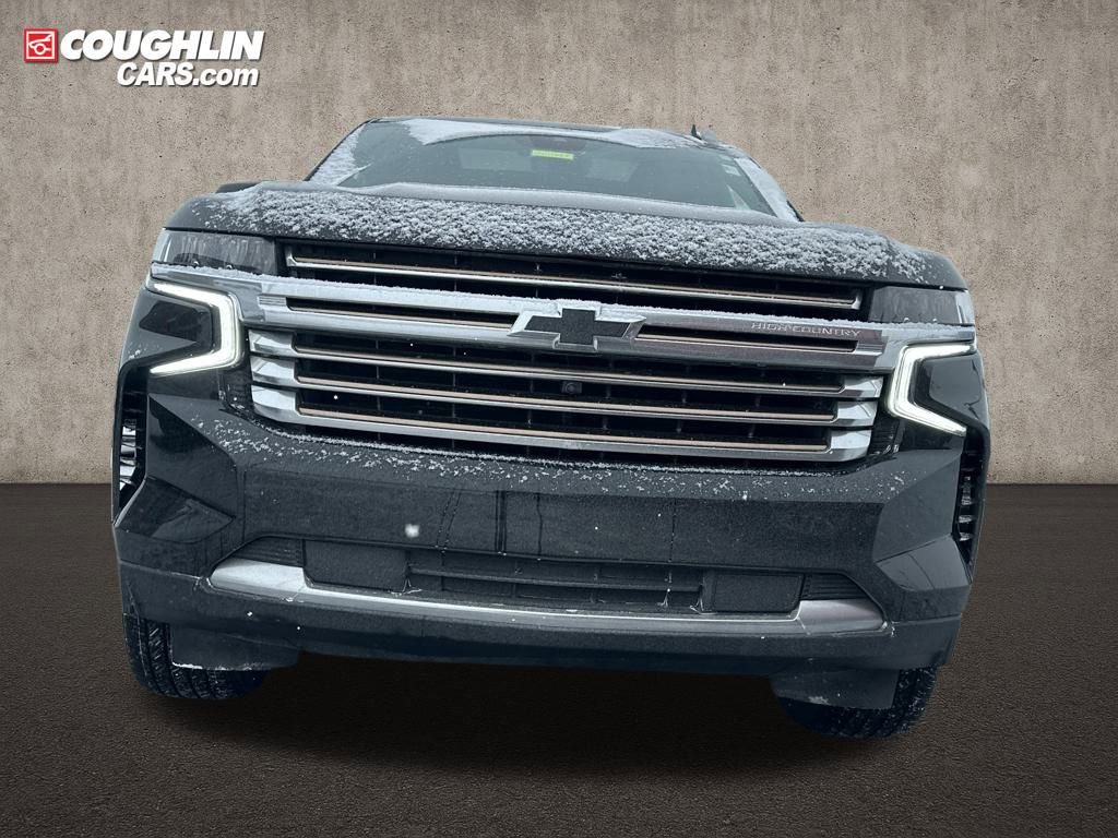 Used 2024 Chevrolet Suburban High Country w/ Advanced Technology Package image 2