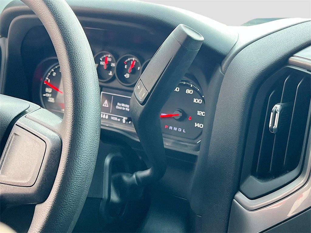 Used 2024 Chevrolet Silverado 1500 Custom Trail Boss w/ Turbomax Blackout Package image 16