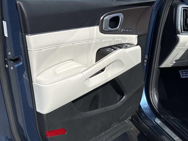 New 2026 Kia Sorento SX Prestige image 11