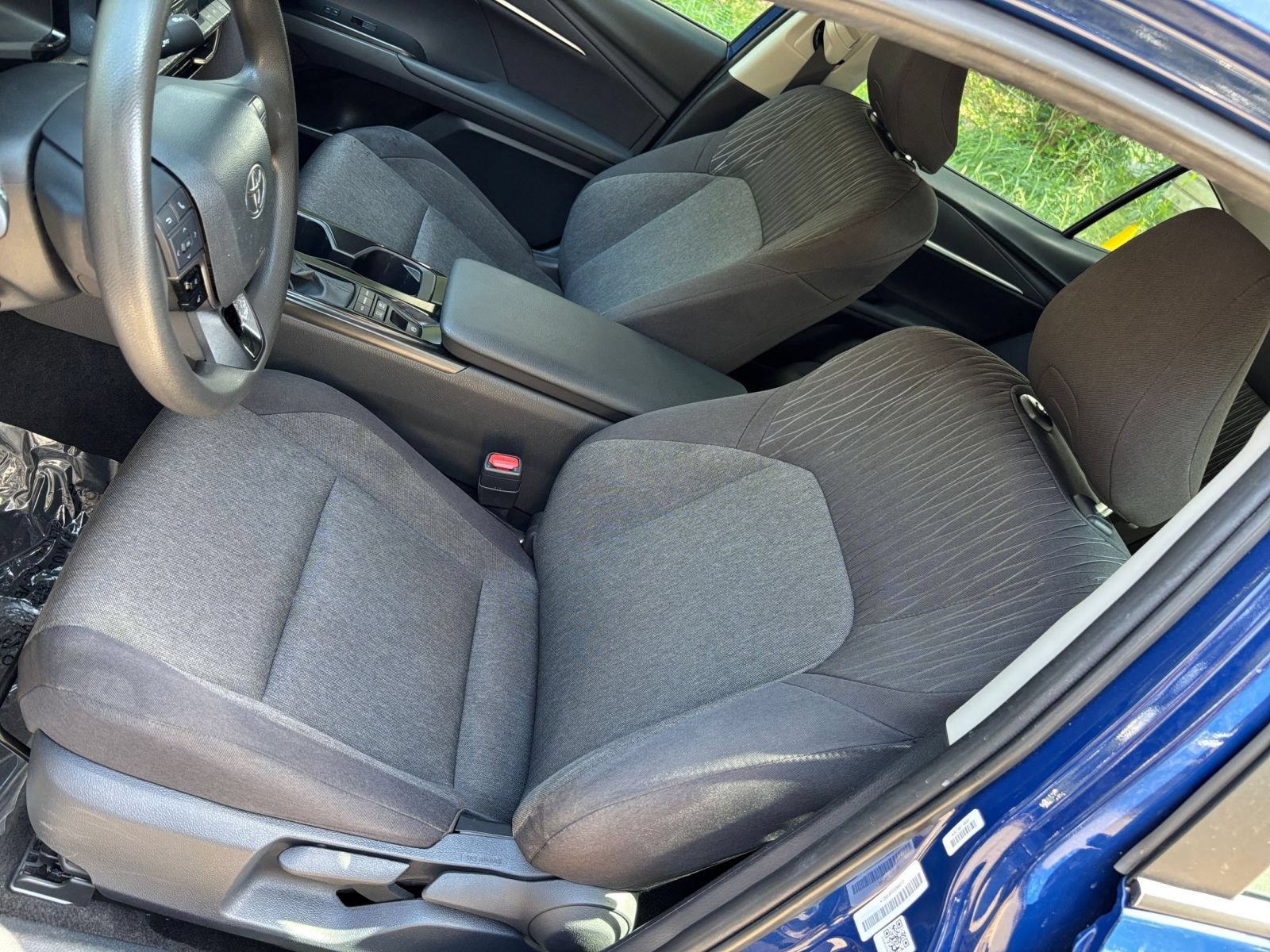 Used 2025 Toyota Camry LE FWD image 44