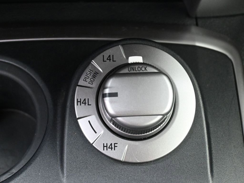 Used 2020 Toyota 4Runner Limited image 26