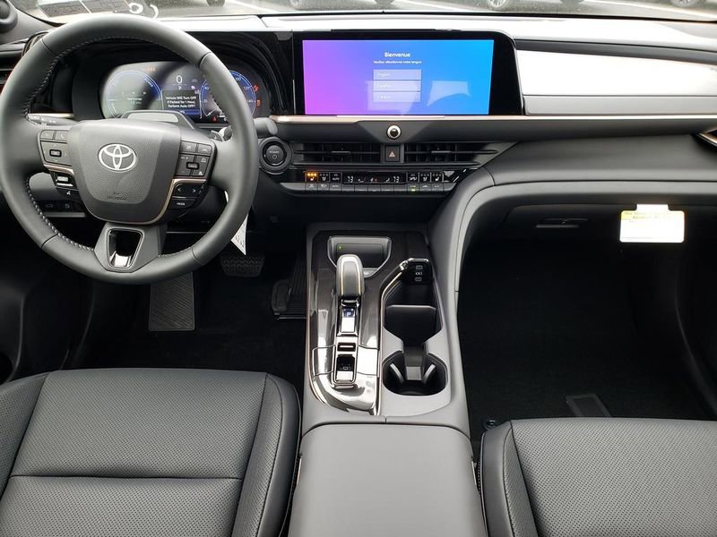 New 2026 Toyota Crown Platinum AWD/4WD image 8