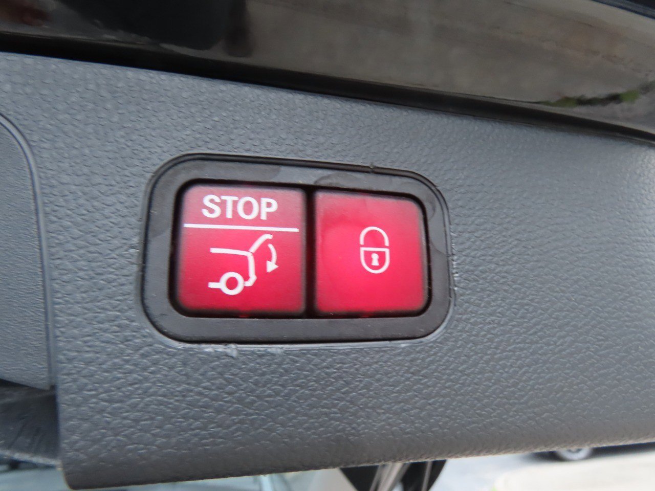 Used 2016 Mercedes-Benz GLC 300 image 14