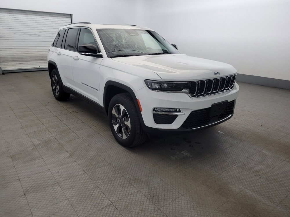 Used 2023 Jeep Grand Cherokee 4WD 4xe image 13
