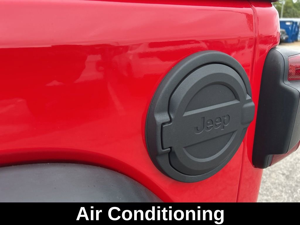 Used 2020 Jeep Wrangler Sport image 22