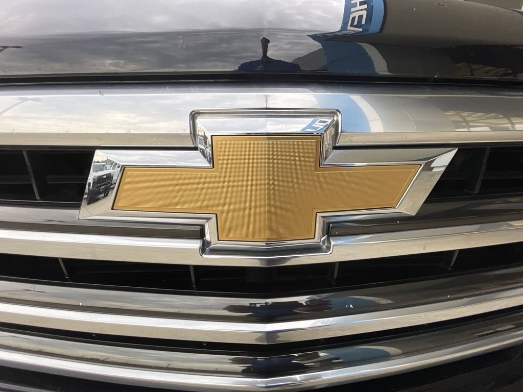 Certified 2023 Chevrolet Silverado 1500 High Country w/ High Country Premium Package AWD/4WD image 31