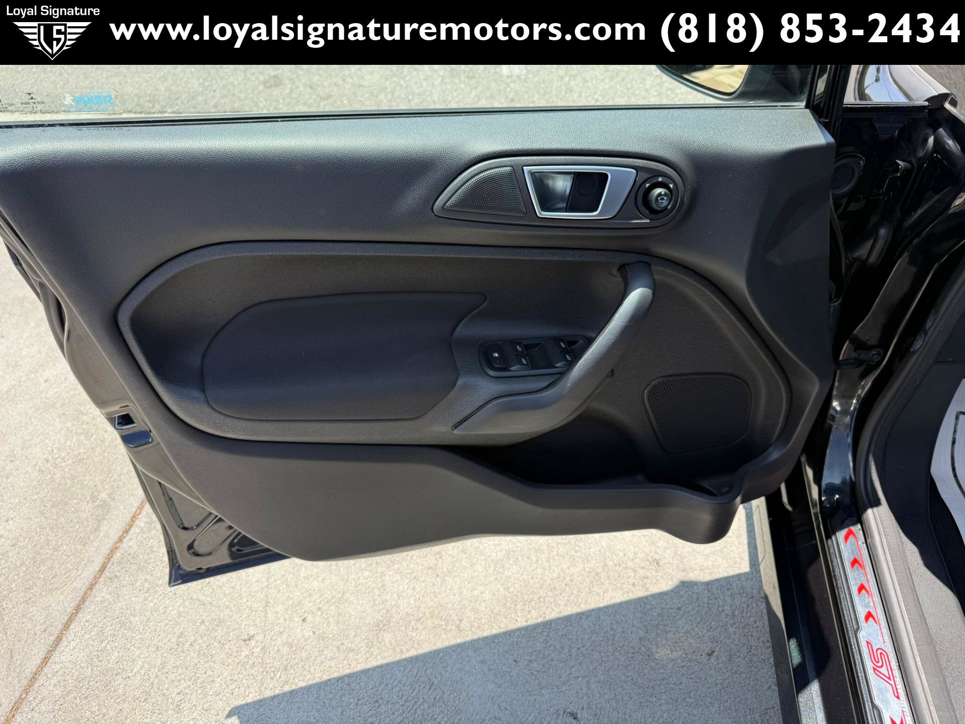 Used 2014 Ford Fiesta ST FWD image 18