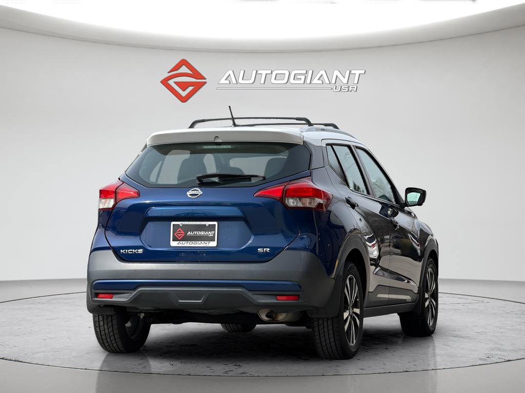 Used 2019 Nissan Kicks SR w/ SR Premium Package image 11