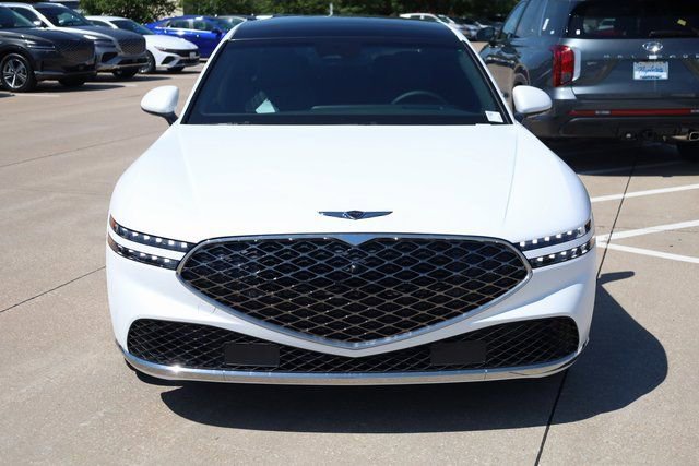 Used 2024 Genesis G90 3.5T image 3