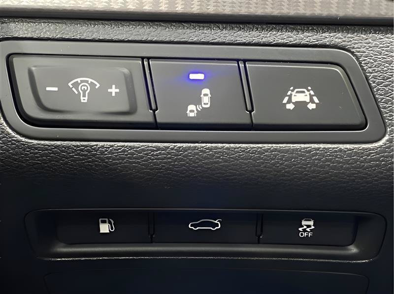 Used 2018 Hyundai Sonata Limited FWD image 28