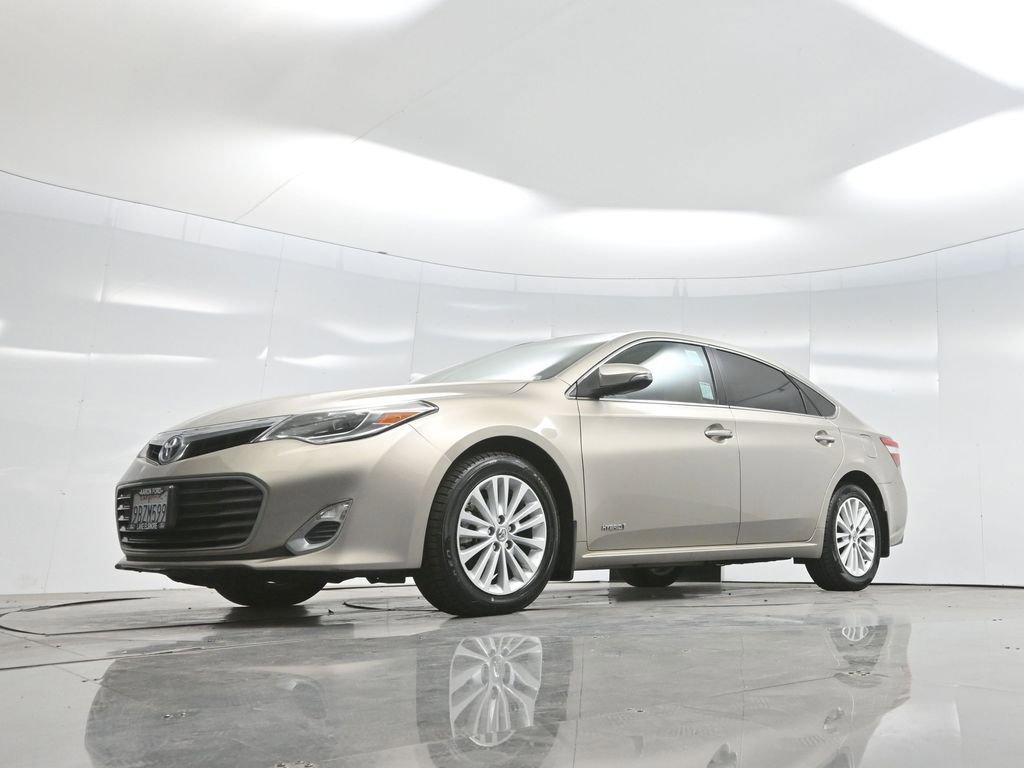 Used 2013 Toyota Avalon Limited image 55