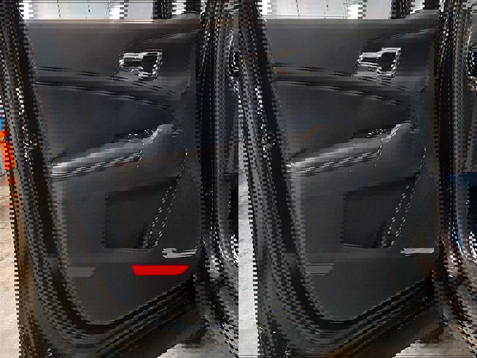 Used 2023 Kia Sportage EX w/ EX Premium Package image 9