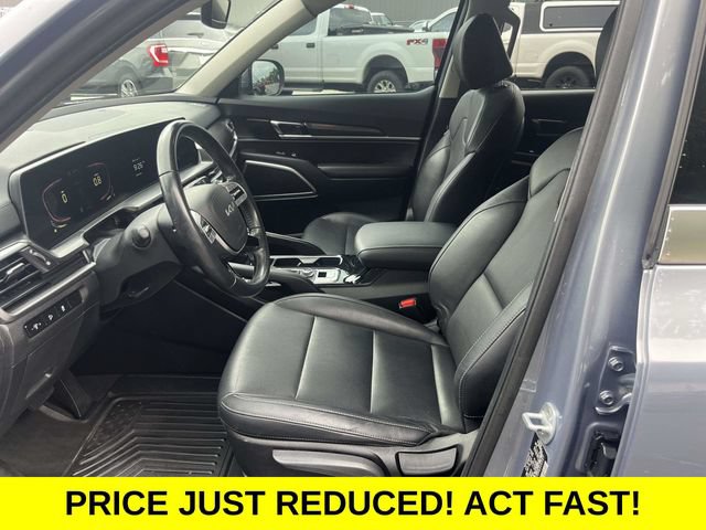Used 2023 Kia Telluride LX AWD/4WD image 17