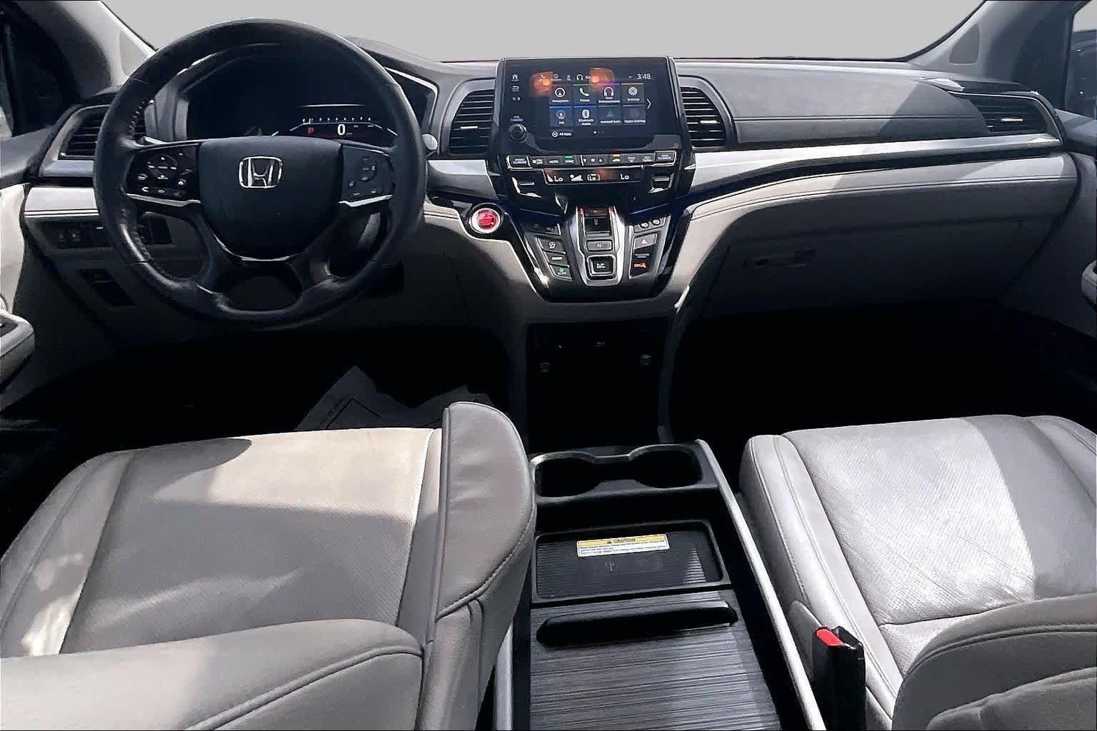 Used 2018 Honda Odyssey Elite image 16