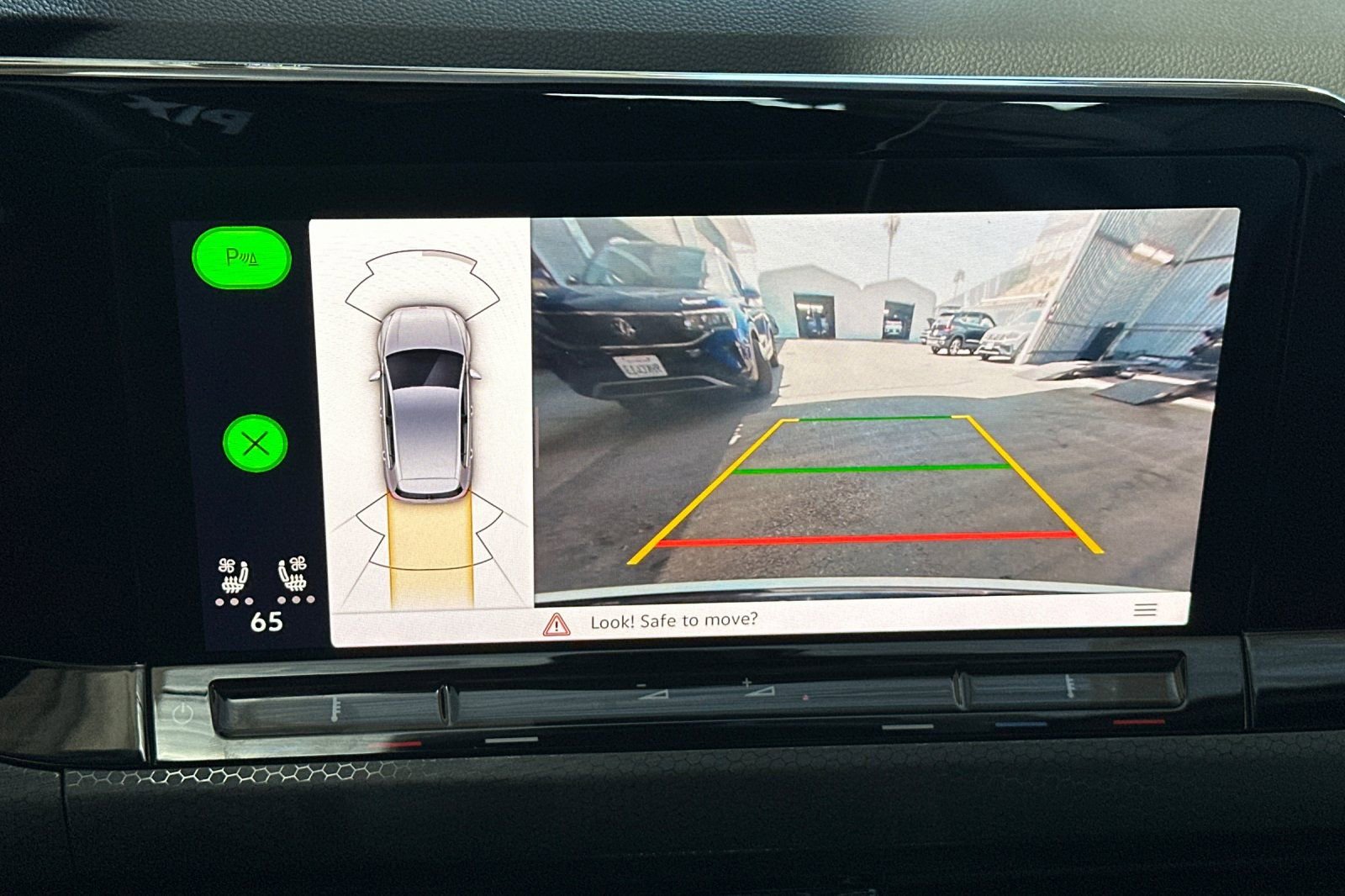 Used 2024 Volkswagen GTI SE image 19