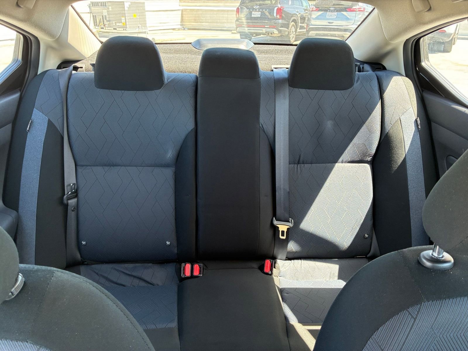 Used 2025 Nissan Versa SV FWD image 36