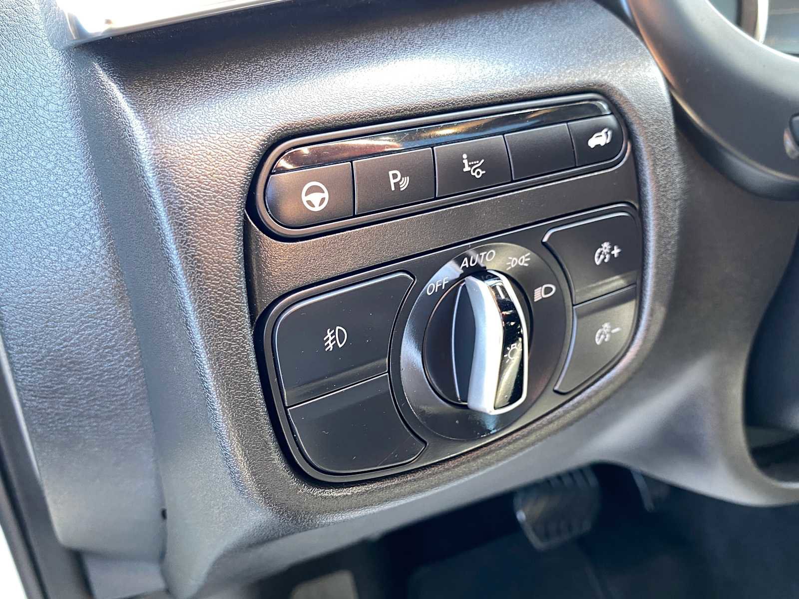 Used 2021 INFINITI QX50 Sensory w/ Cargo Package image 22