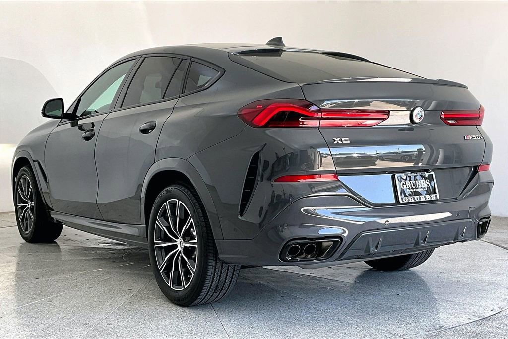Used 2023 BMW X6 M50i w/ Executive Package image 2