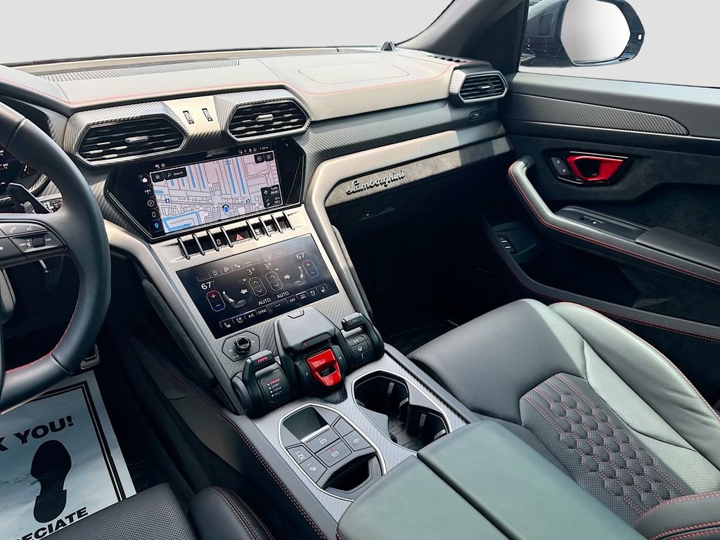Used 2024 Lamborghini Urus Performante image 25