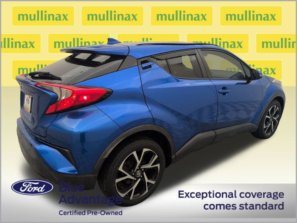 Used 2018 Toyota C-HR XLE FWD image 3