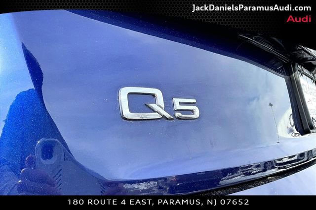Used 2023 Audi Q5 2.0T Premium w/ Convenience Package image 23
