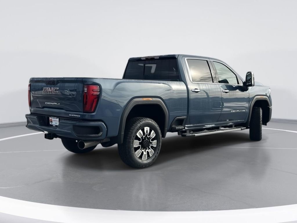 New 2026 GMC Sierra 3500 Denali AWD/4WD image 3
