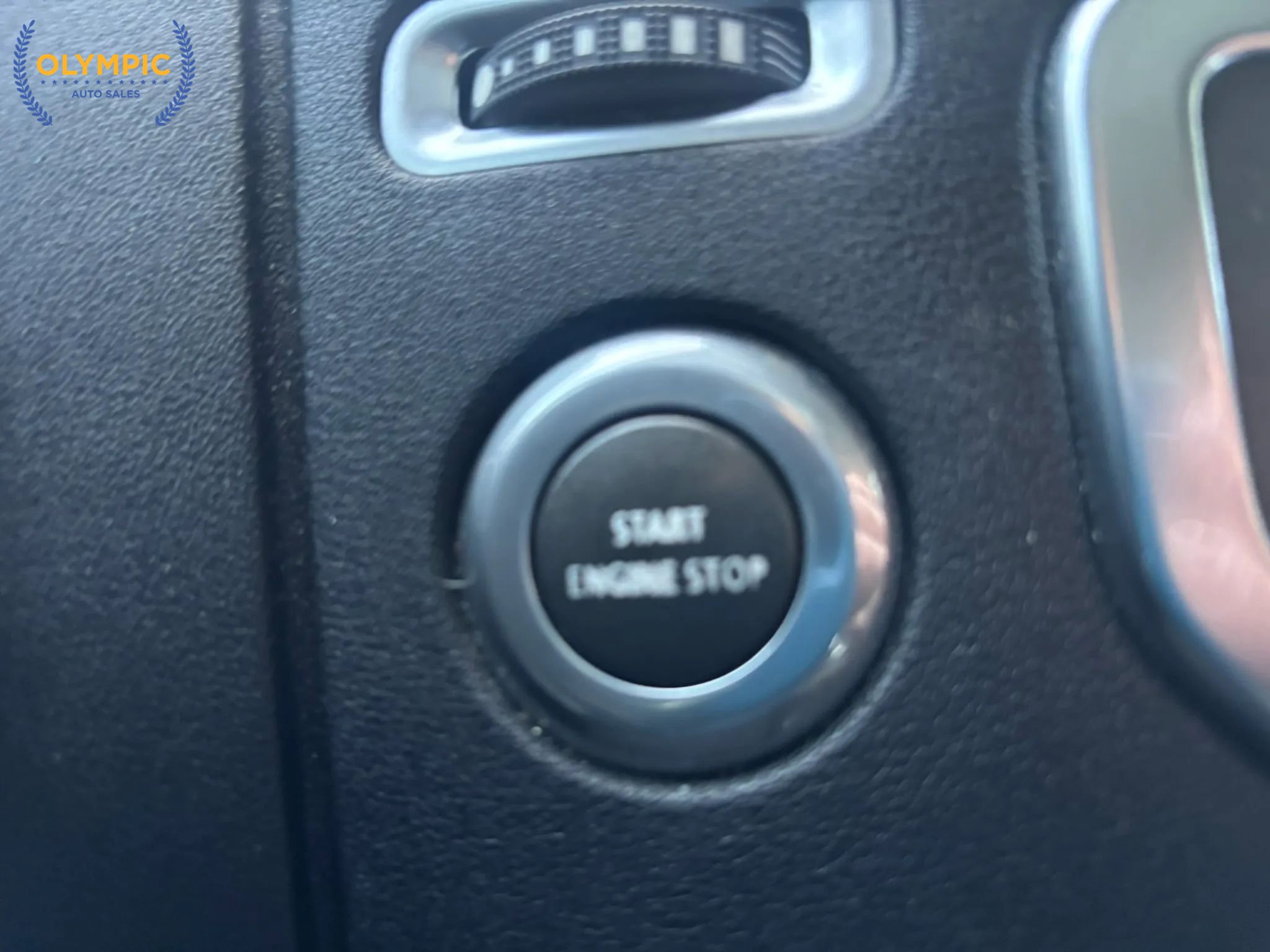 Used 2016 Land Rover LR4 HSE AWD/4WD image 30