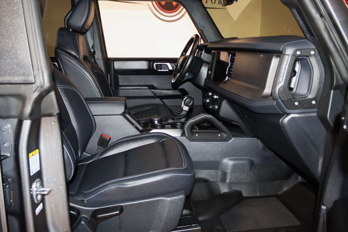Used 2025 Ford Bronco Badlands AWD/4WD image 56