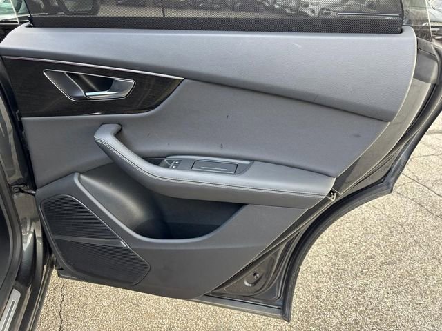 Used 2023 Audi Q8 Premium Plus image 14