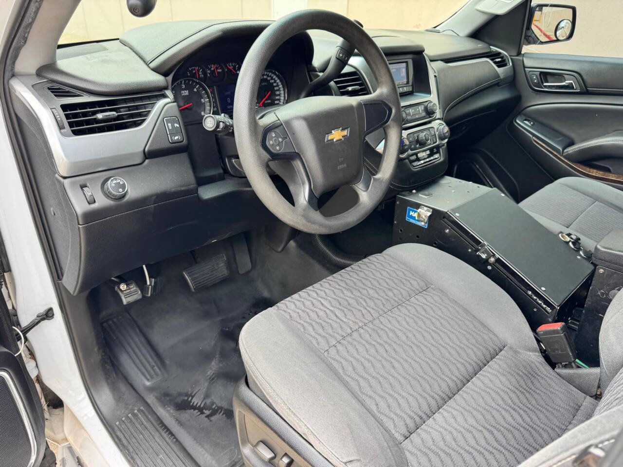 Used 2015 Chevrolet Tahoe 2WD w/ Remote Keyless Entry Package image 9