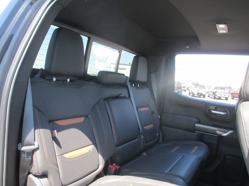 Used 2022 GMC Sierra 1500 AT4 w/ AT4 Premium Package AWD/4WD image 28